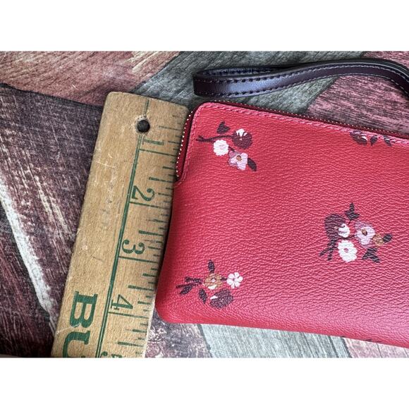 Coach F34316 Red Coated Canvas Baby Bouquet Corner Zip Wristlet Purse Wallet NWT - Picture 11 of 11